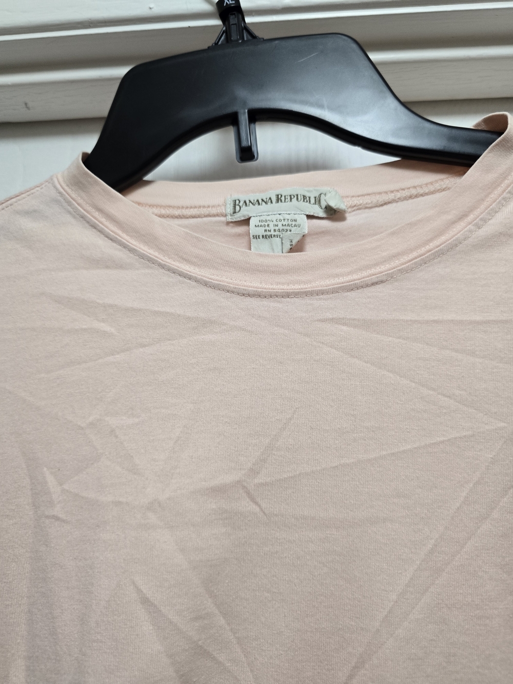 Banana Republic Women’s Crewneck Tee in Pale Pink